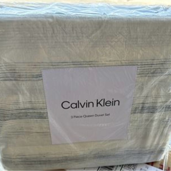 Calvin Klein Strie Stripe Cotton Off-White Duvet Cover Set Queen - Picture 6 of 8